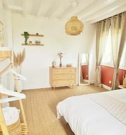 Ma Douce Bulle Piscine&détente Partagée Saint-Leger-pres-Troyes